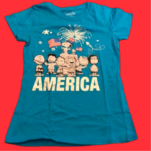 6/$20 Peanuts America size M kids shirt